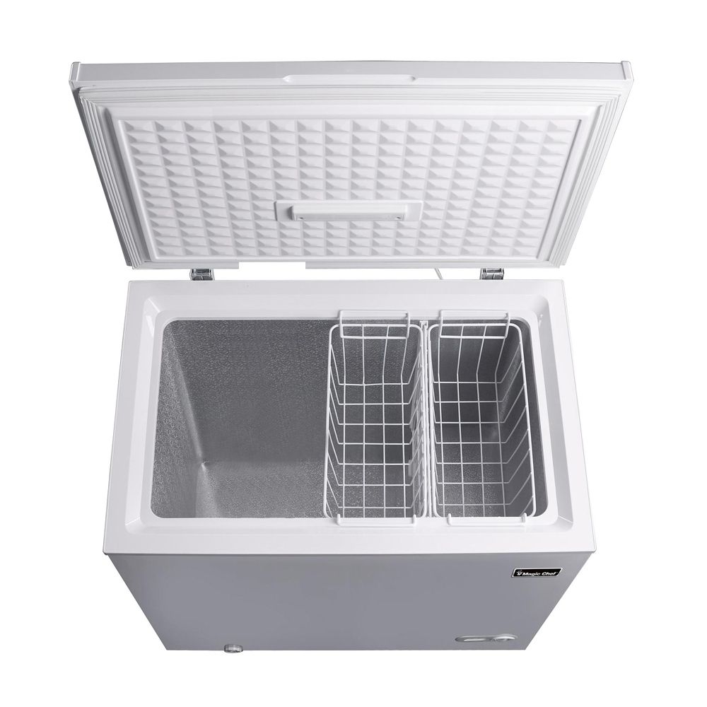 7.0 Cu. Ft. Chest Freezer HMCF7W4