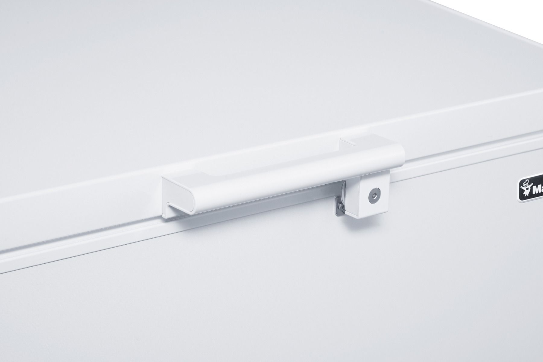 8.7 Cu. Ft. Chest Freezer HMCF9W3