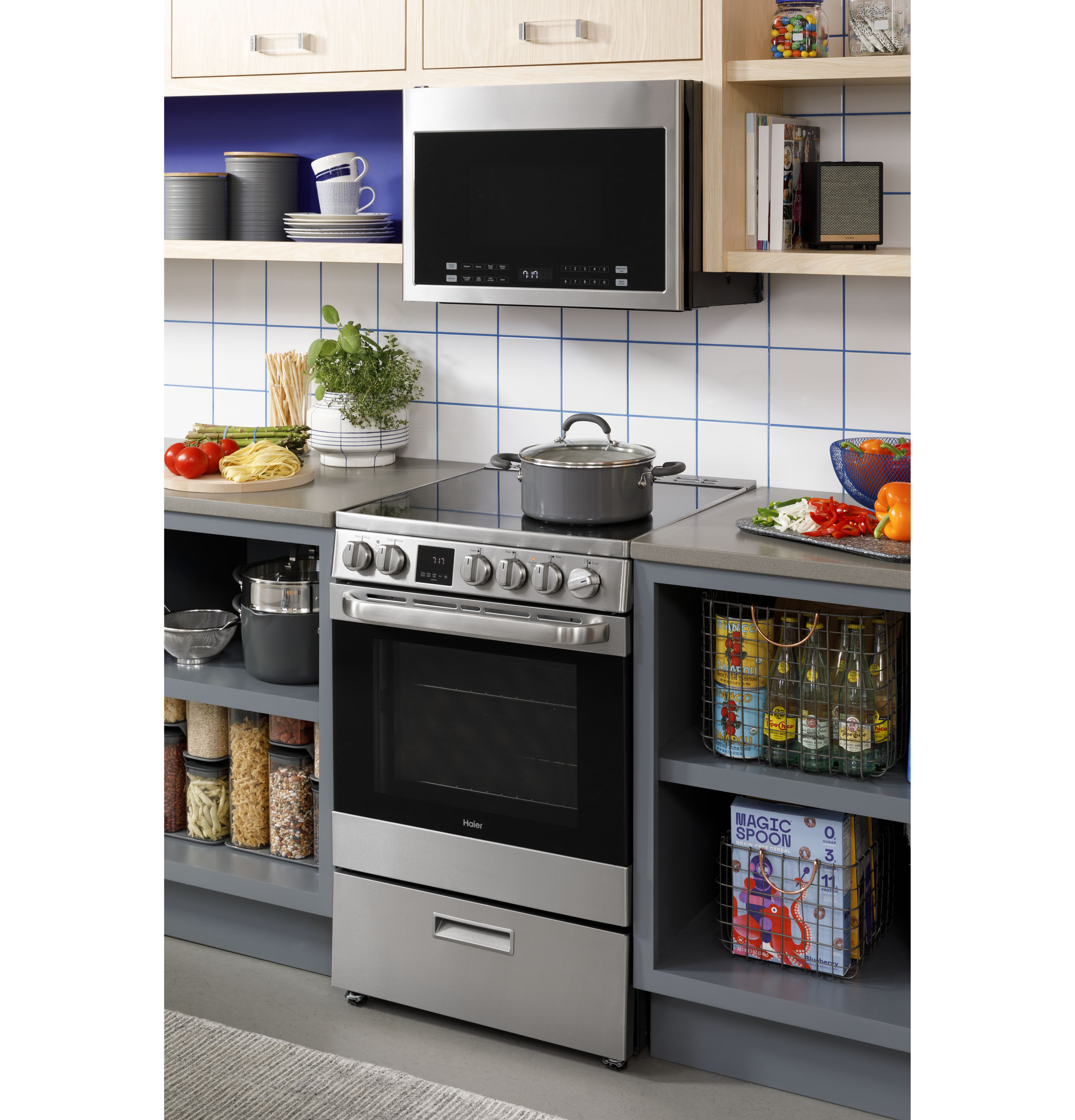 24" 1.4 Cu. Ft. Over-The-Range Microwave Oven24" 1.4 Cu. Ft. Over-The-Range Microwave Oven view 22