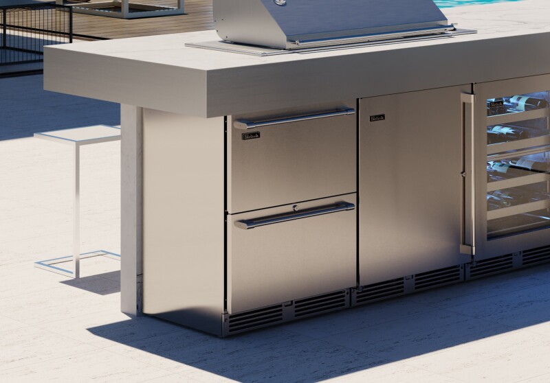 Designed for life in the most extreme conditions, so you can enjoy the ultimate in refrigeration wherever you find paradise. Perlick's Signature Series Marine & Coastal Undercounter Refrigera HP24FM4DRAWERS