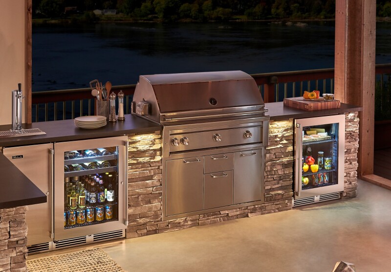 24" Signature Refrigerator - Marine & Coastal Series HP24RM4