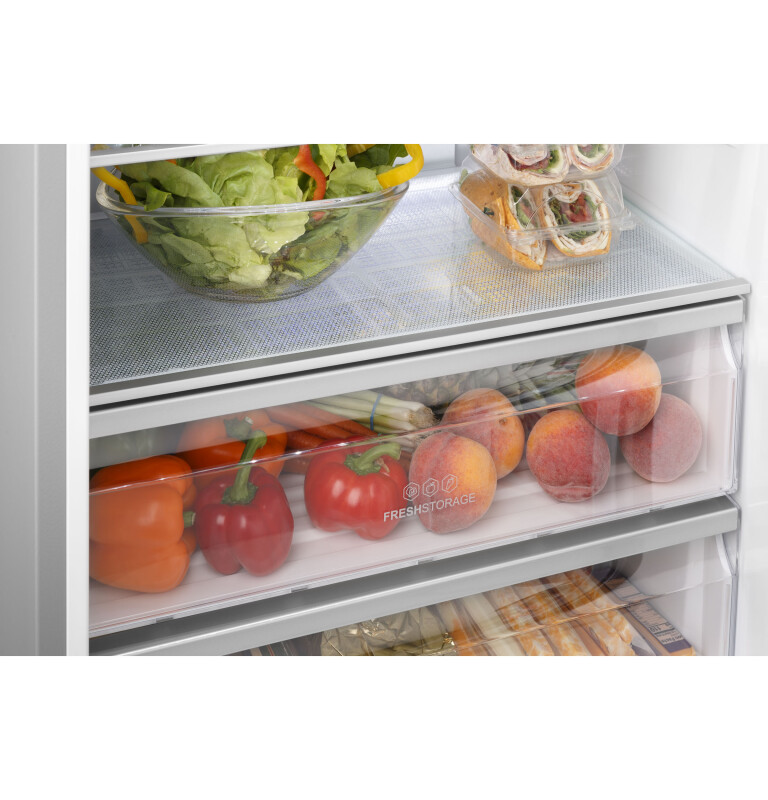 Haier ENERGY STAR® 15 Cu. Ft. Bottom Freezer RefrigeratorHaier ENERGY STAR® 15 Cu. Ft. Bottom Freezer Refrigerator view 7