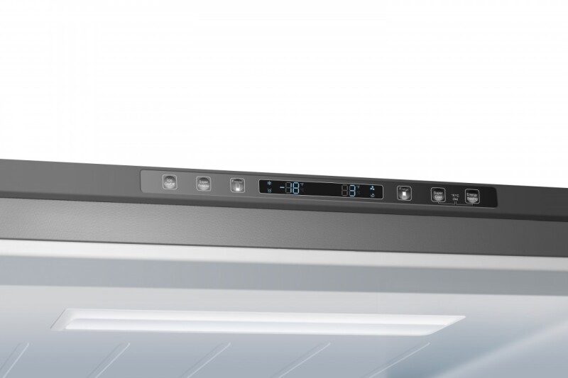 20.9-cu ft Bottom-Freezer Refrigerator with Ice Maker HRB208N6BSE, product image 10 of 12
