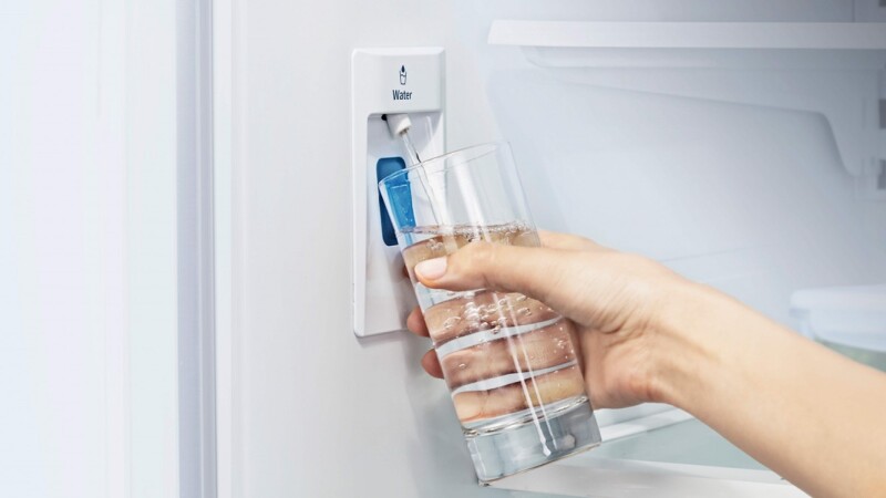 36 inch 21.2 CF French Door Refrigerator with Ice Maker HRF209N6CSE, product image 16 of 22