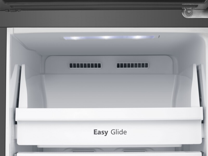 21.6 cu.ft. French Door Refrigerator HRQ215N6BVD, product image 12 of 16