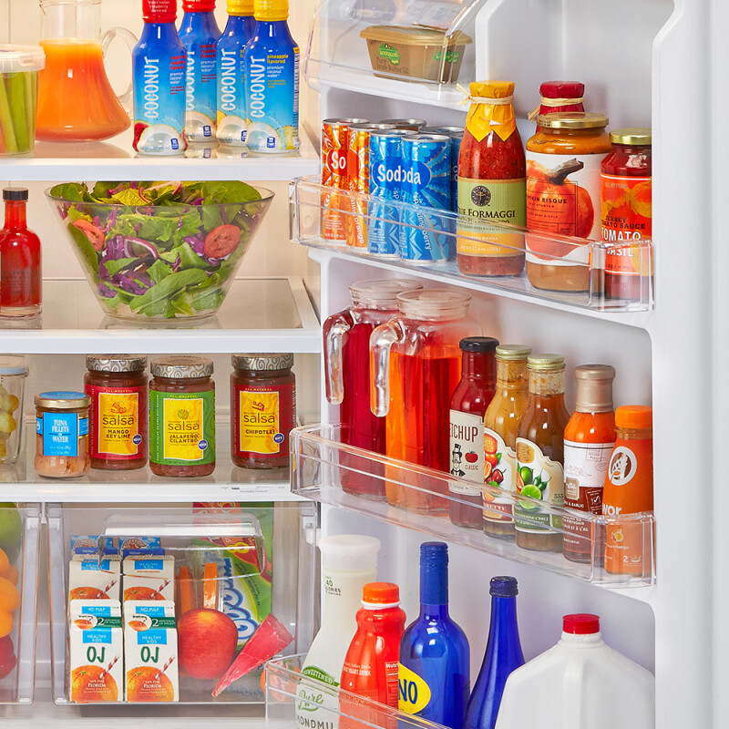 18.1-Cu.-Ft. Top Mount Refrigerator18.1-Cu.-Ft. Top Mount Refrigerator HRT18R1APW