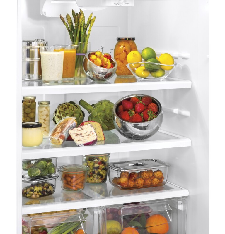 18.1 Cu. Ft. Top Freezer Refrigerator18.1 Cu. Ft. Top Freezer Refrigerator HRT18RCPW