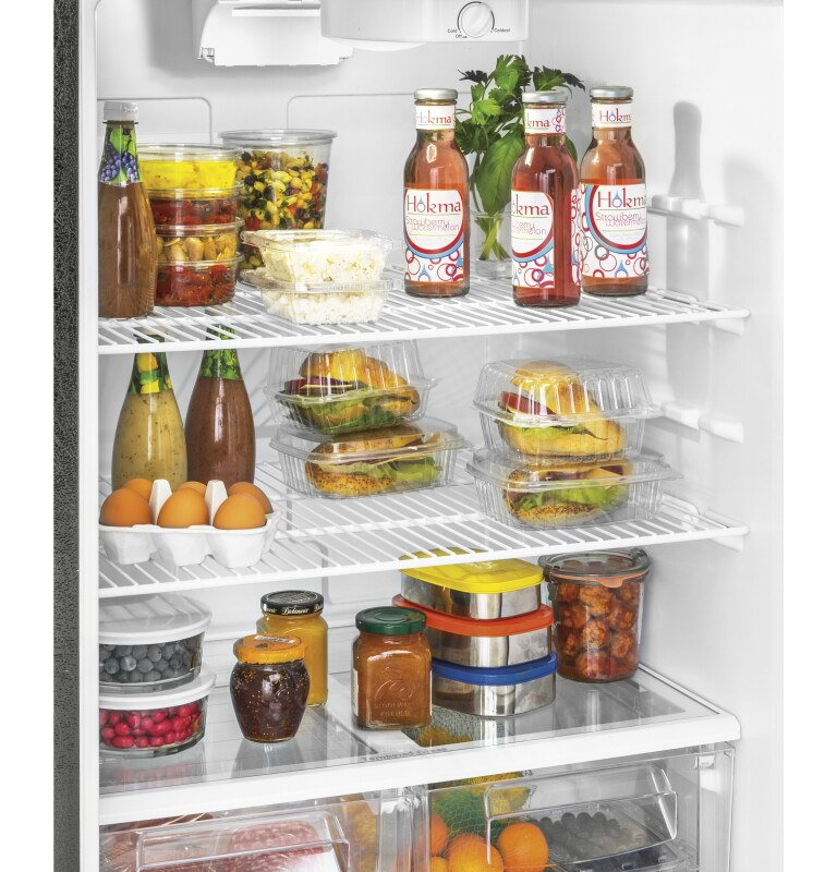 18.1 Cu. Ft. Top Freezer Refrigerator18.1 Cu. Ft. Top Freezer Refrigerator HRT18RCWB