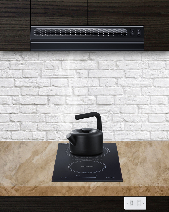 18" Wide Under Cabinet Range Hood HRTX18BADA