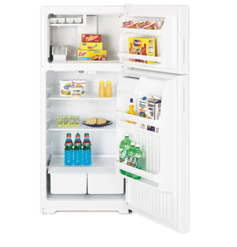 Top-Freezer Refrigerator HTR16BBMRCC