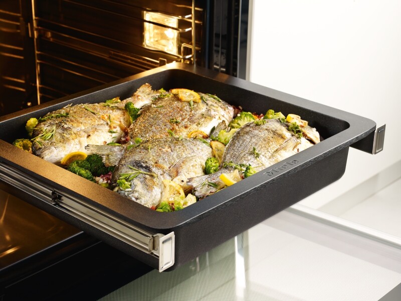 Induction gourmet casserole dish For frying, braising and gratinating. HUB5001XL