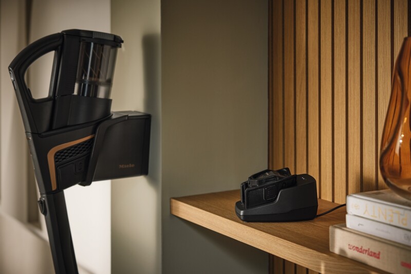 Lithium‑ion battery   increases the running time of the Triflex. HXLA
