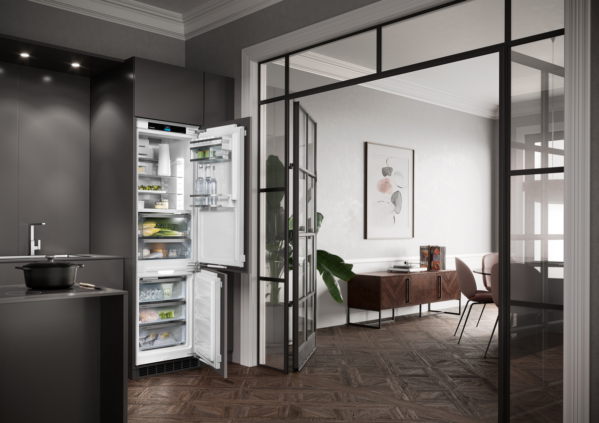 Fully Integrated Bottom Freezer Refrigerator with BioFresh, Right Hinged ICB5160IM