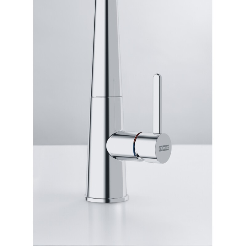 Icon Pull Out Faucet view 2