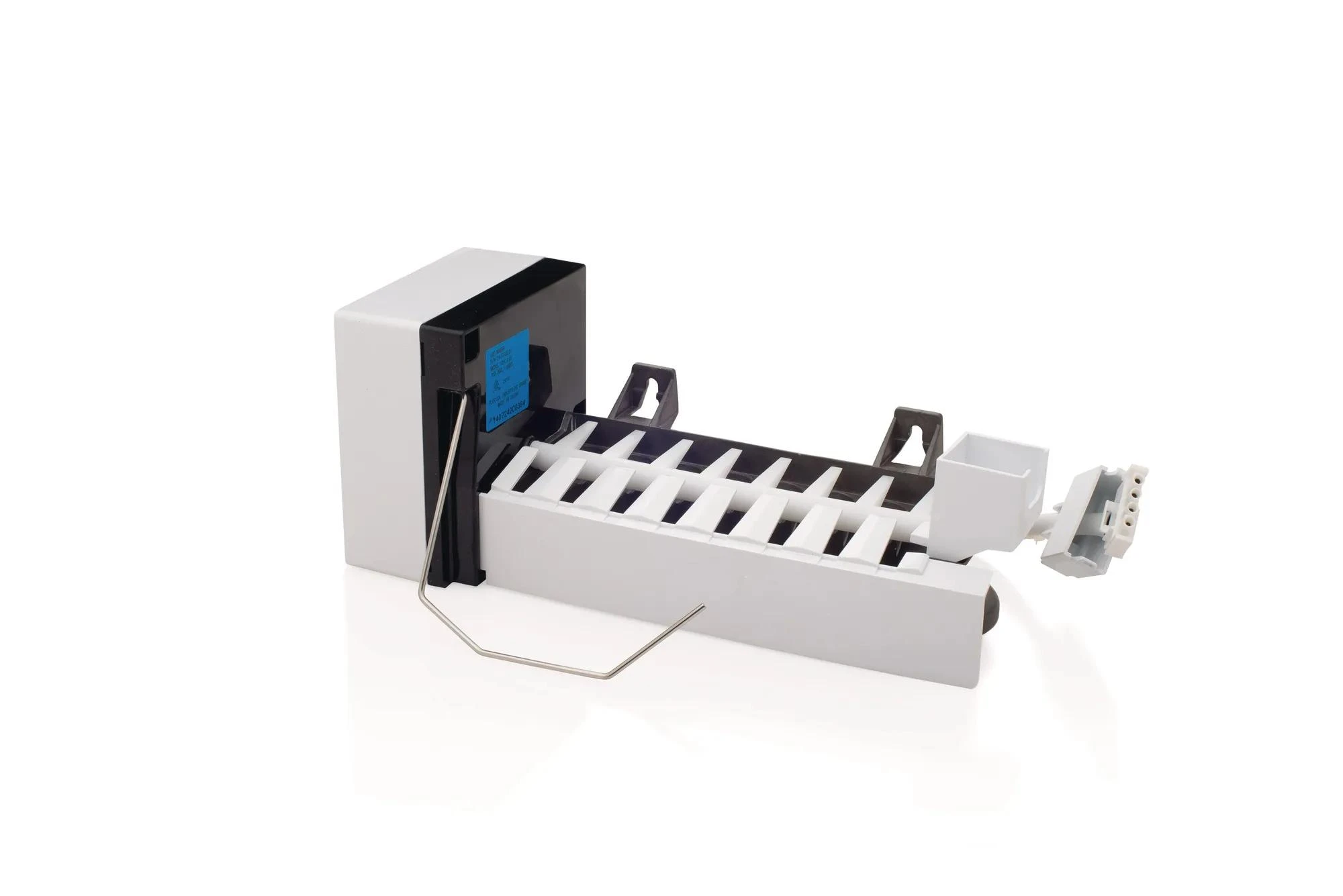 Universal Top Mount Refrigerator Ice Maker Kit IM116000