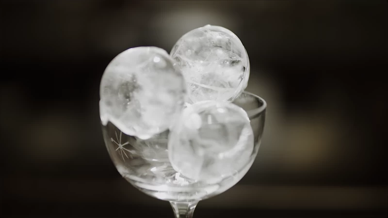 IM-50BAA-Q, Sphere Cube Icemaker, Air-cooled, Built in Storage BinTitle IM50BAAQ