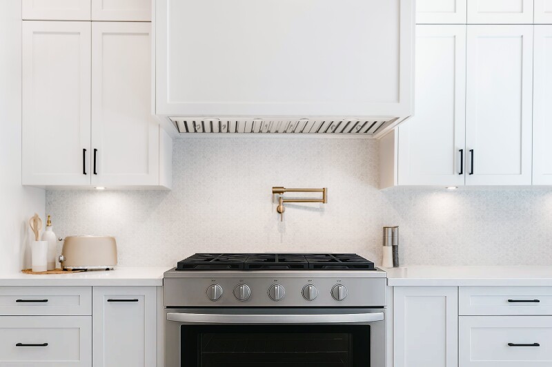 36" Insert Built-in Range Hood - Convertible - 17.87" Deep INR230SS36