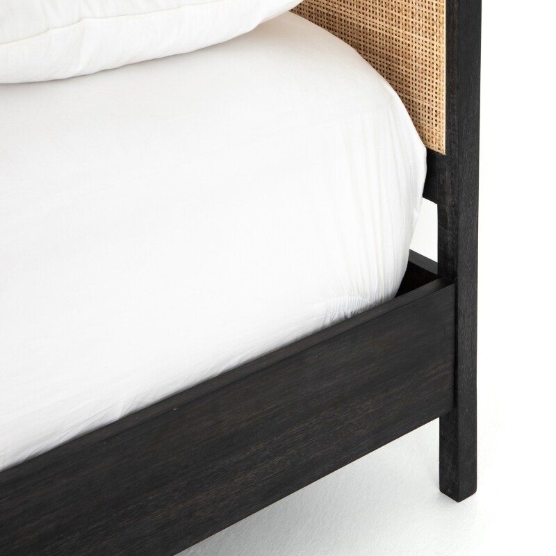 Sydney Bed - IPRS-030TB IPRS030TB