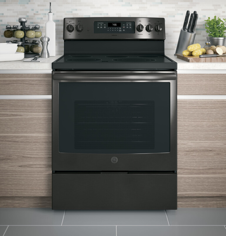 Adora series by GE 30" Free-Standing Electric Convection Range JB755BJTS, product image 2 of 8