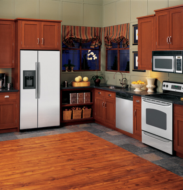 GE 30" Free-Standing Electric Range Stainless Steel JBP72SKSS Picture 1
