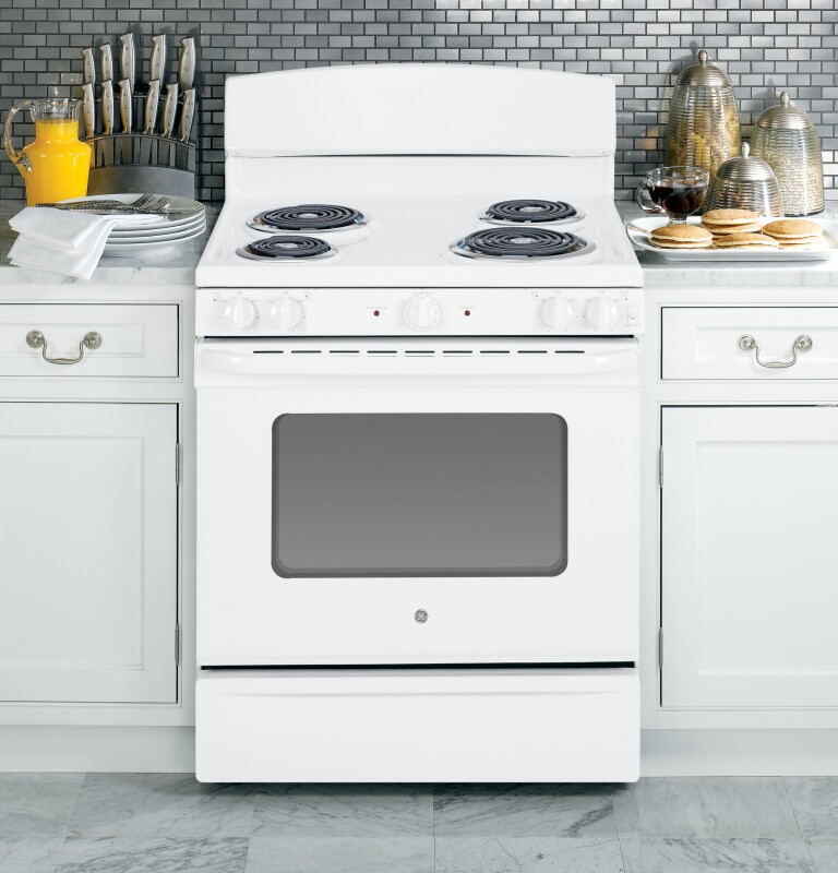 30" Free-Standing Electric Range JBS45DFWW, product image 4 of 14
