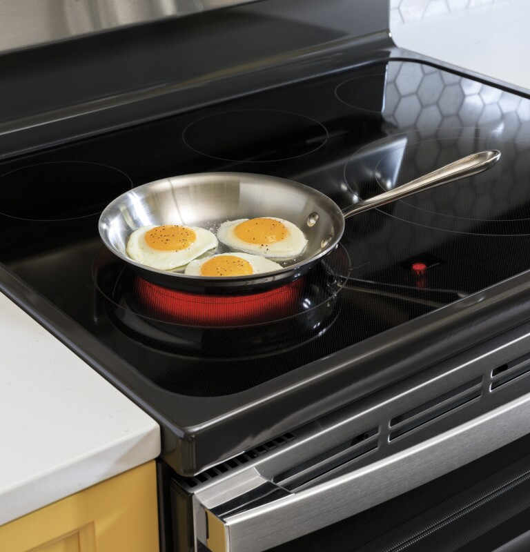 30" Free-Standing Electric Double Oven Convection Range view 14