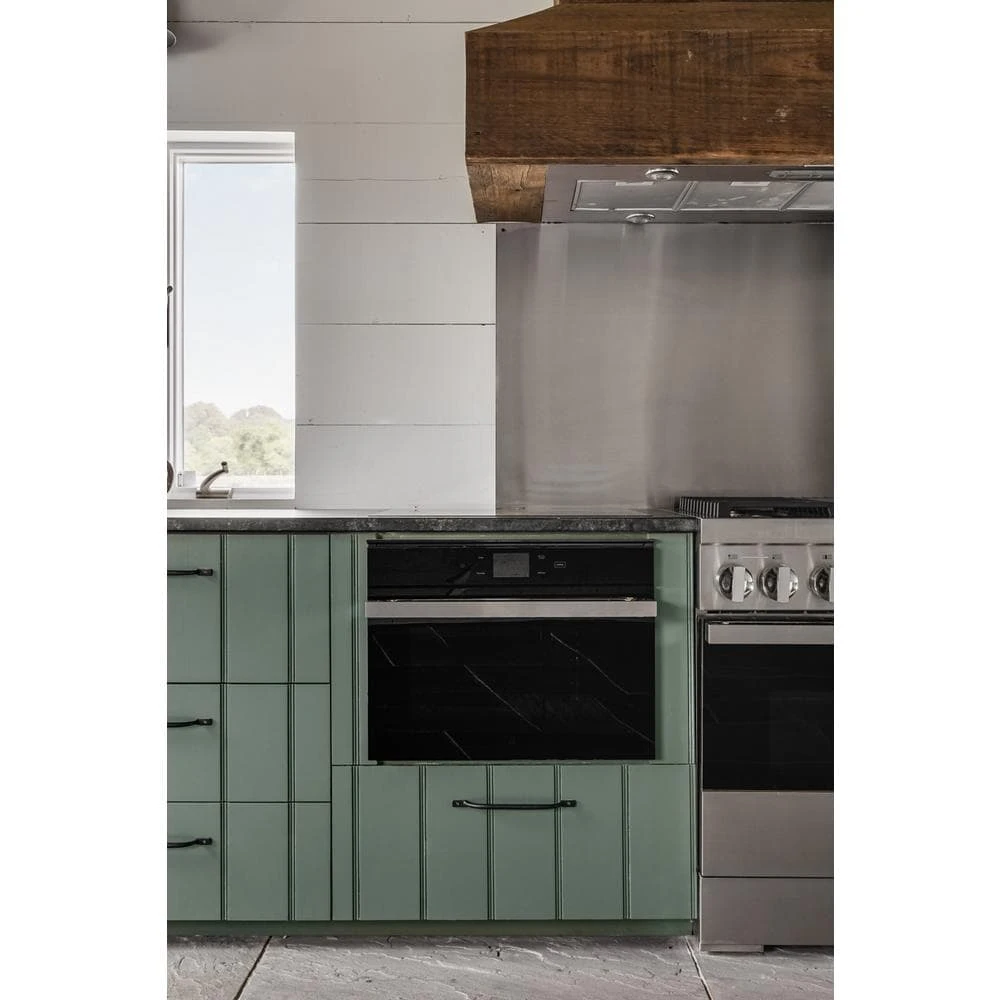 NOIR™ 48" Dual-Fuel Professional-Style Range with Grill JDRP648HM