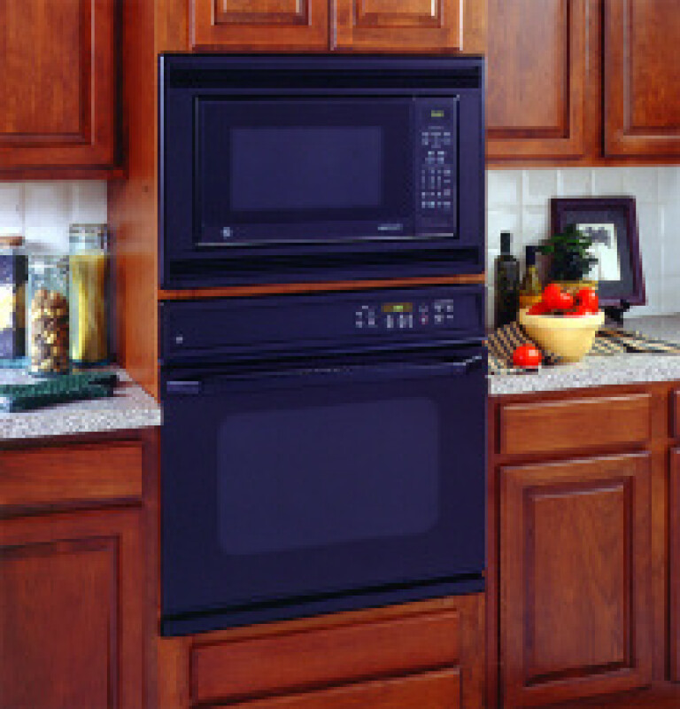 Full-Size 1.5 Cu.Ft. Capacity Countertop Microwave Oven with Sensor Cooking Controls JE1550GY