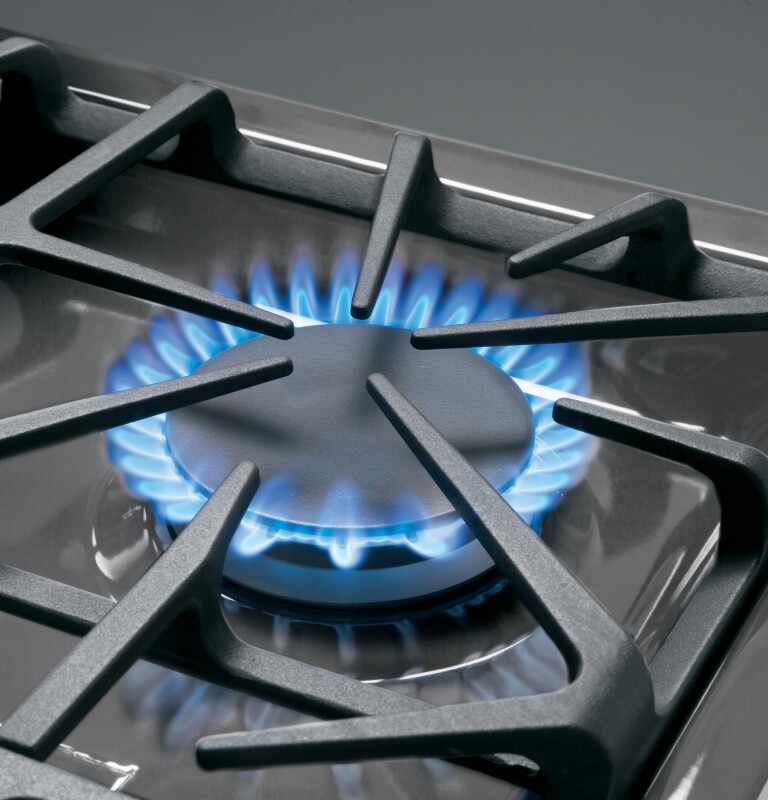 30" Free-Standing Gas Convection Range JGB697SEHSS