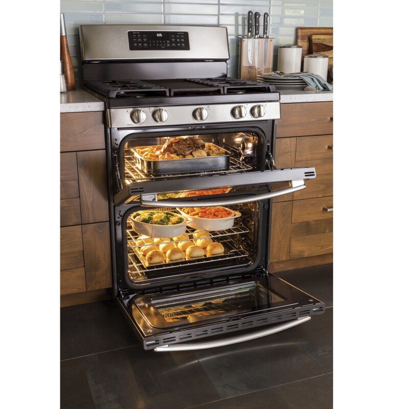 30" Free-Standing Gas Double Oven Convection Range JGB860EEJES