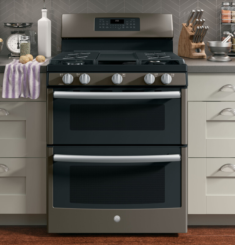 30" Free-Standing Gas Double Oven Convection Range JGB860EEJES