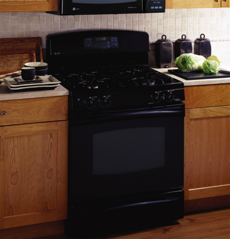 Free-Standing Self-Clean Gas Range JGB900BEFBB