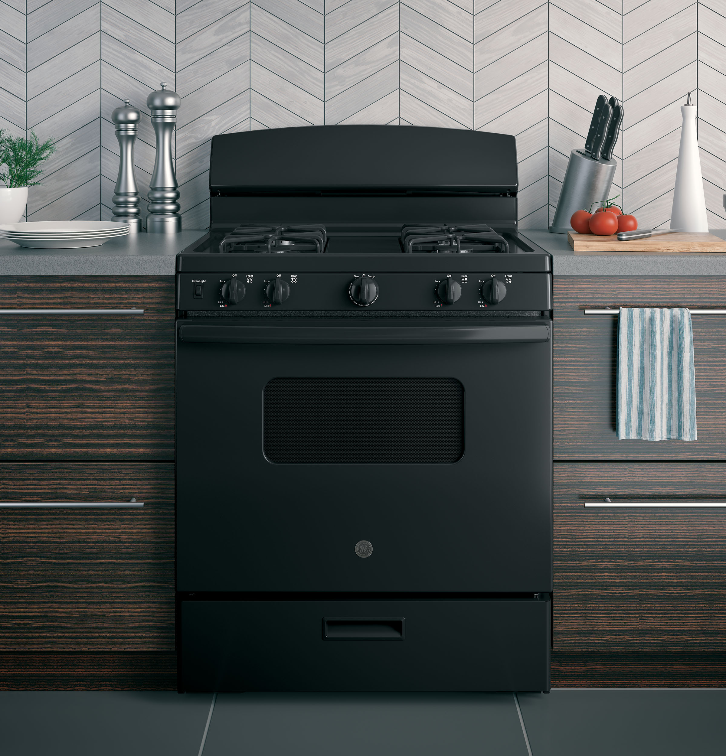 30" Free-Standing Front Control Gas Range view 4