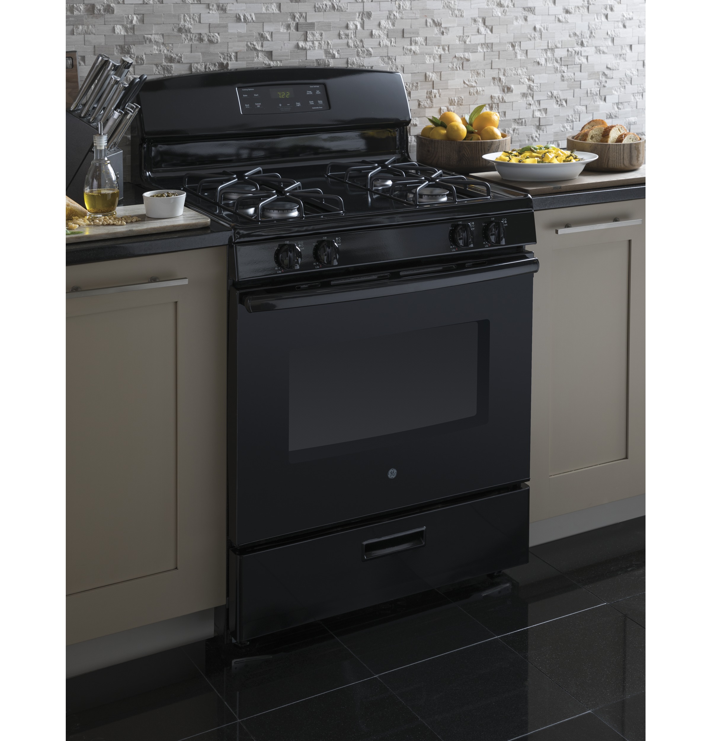 30" Free-Standing Gas Range view 12