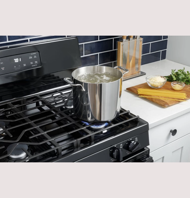 30" Free-Standing Gas Range JGBS61RPSS