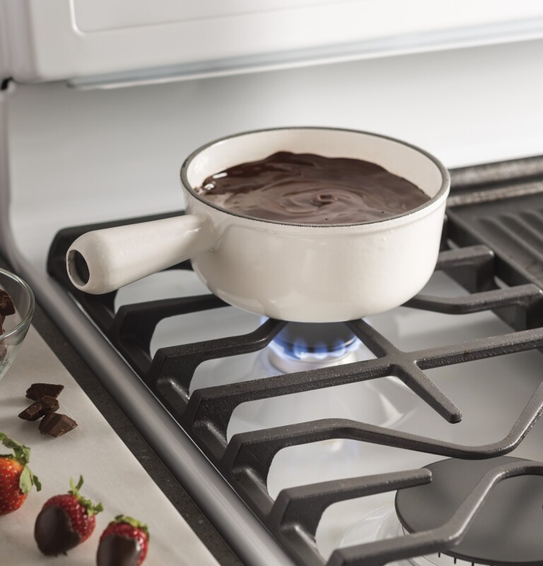 30" Free-Standing Gas Range view 17