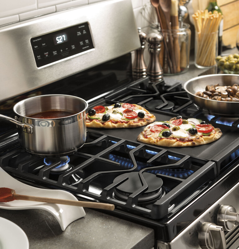 30" Free-Standing Gas Range view 2