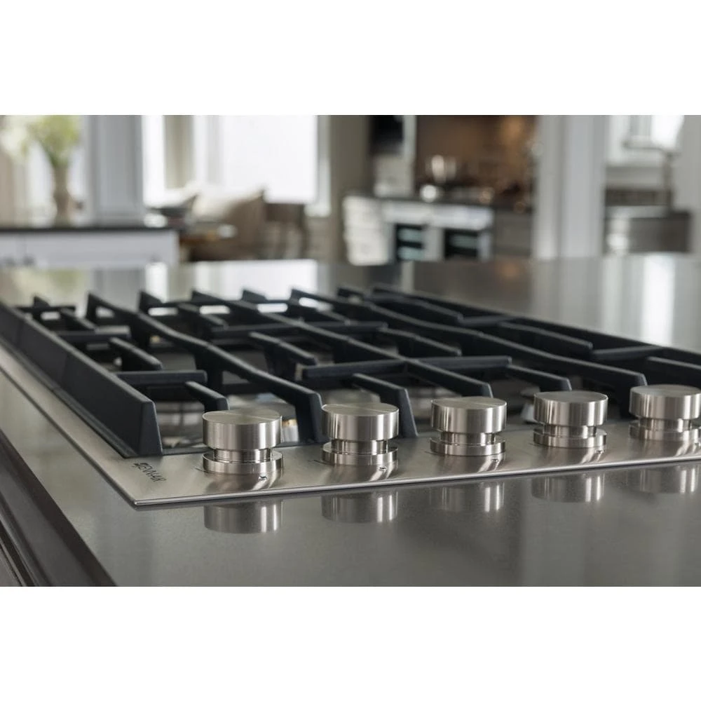 Euro-Style 36" 6-Burner Gas Cooktop JGC7636BS