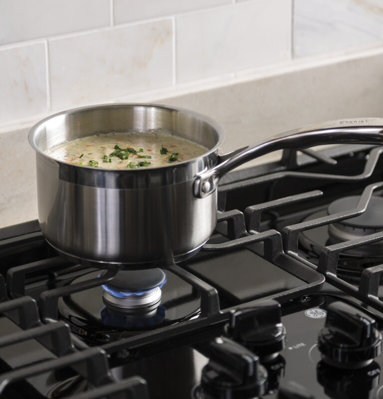 Ge® 36" Built-in Gas Cooktop With Dishwasher-safe Grates JGP3036DLBB