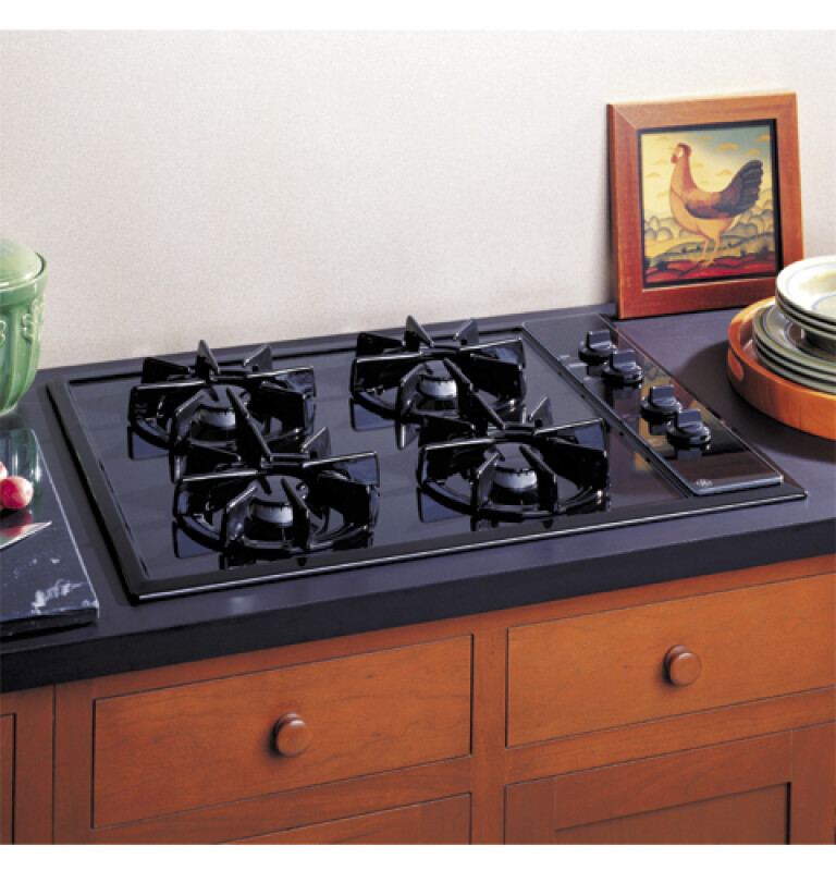 30" Built-In Gas Cooktop JGP326BEFBB