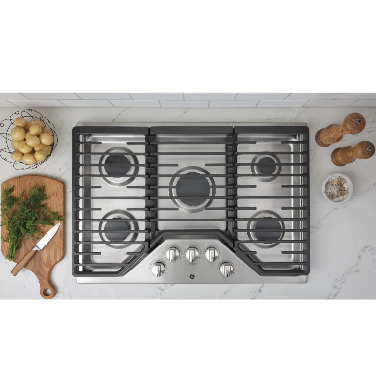 30" Built-In Gas Cooktop with 5 Burners and Dishwasher Safe Grates view 16