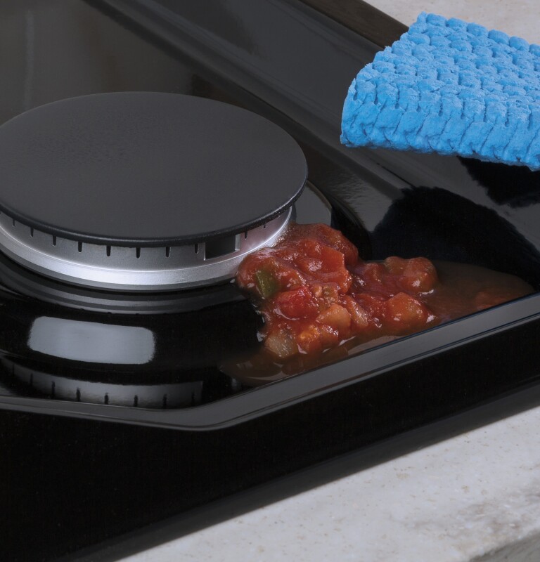 36" Built-In Gas Cooktop with 5 Burners and Dishwasher Safe Grates view 12