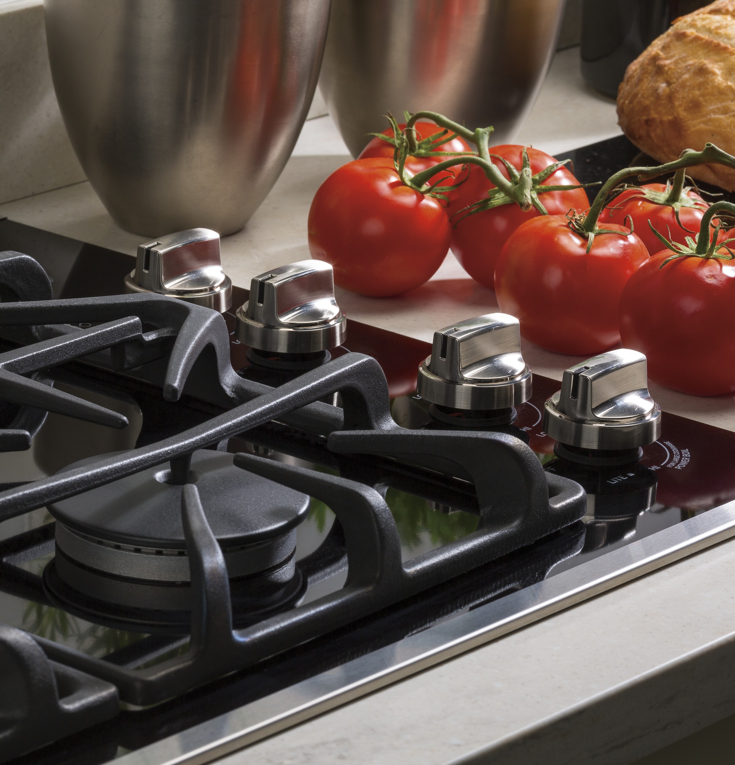30" Built-In Gas on Glass Cooktop with Dishwasher Safe Grates JGP5530SLSS, product image 8 of 12