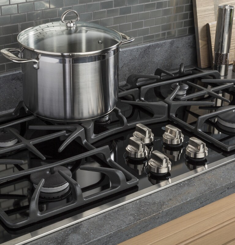 36" Built-In Gas on Glass Cooktop with 5 Burners and Dishwasher Safe Grates JGP5536DLBB, product image 7 of 11