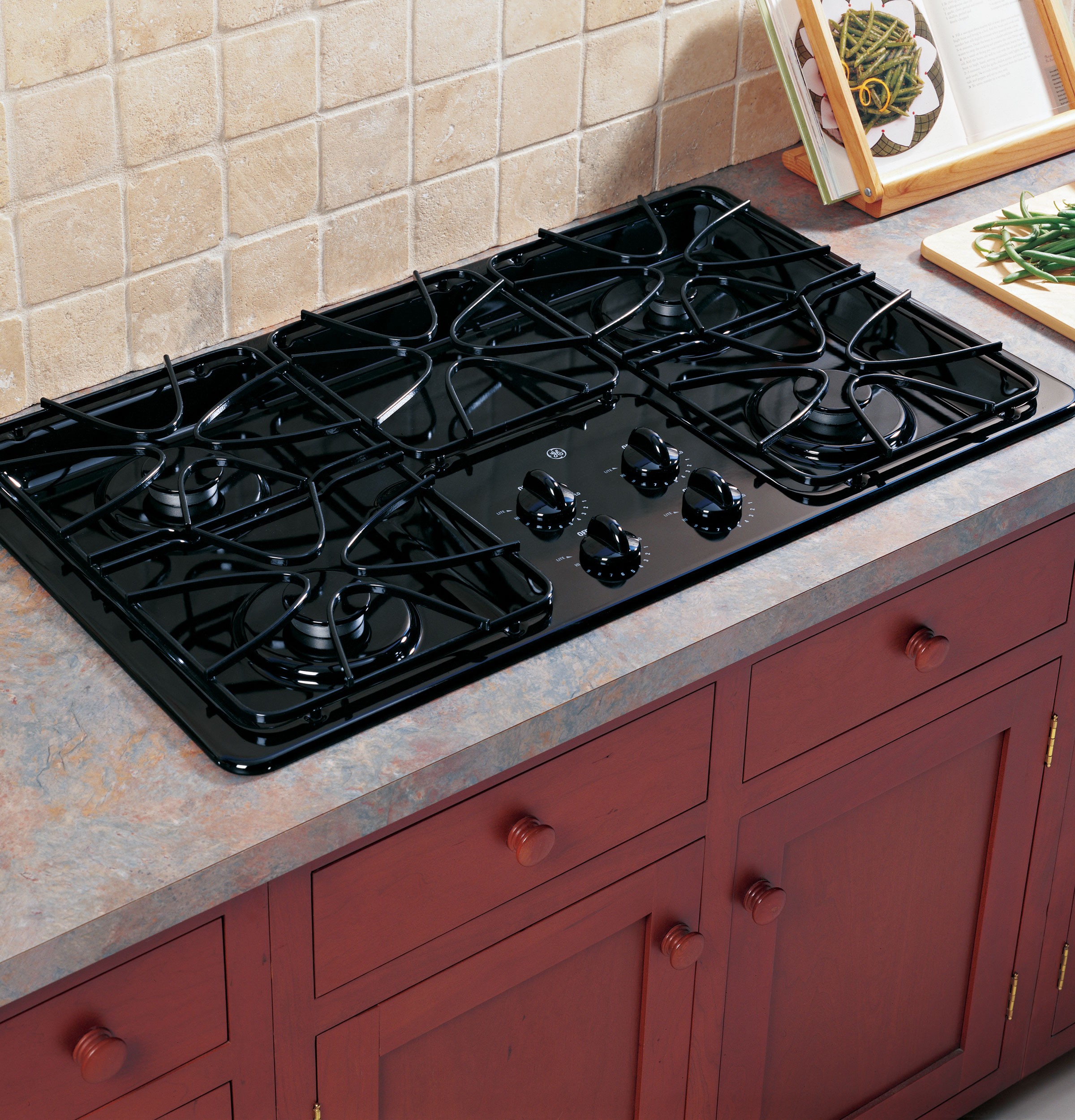 36" Built-In Gas Cooktop JGP628BEJBB