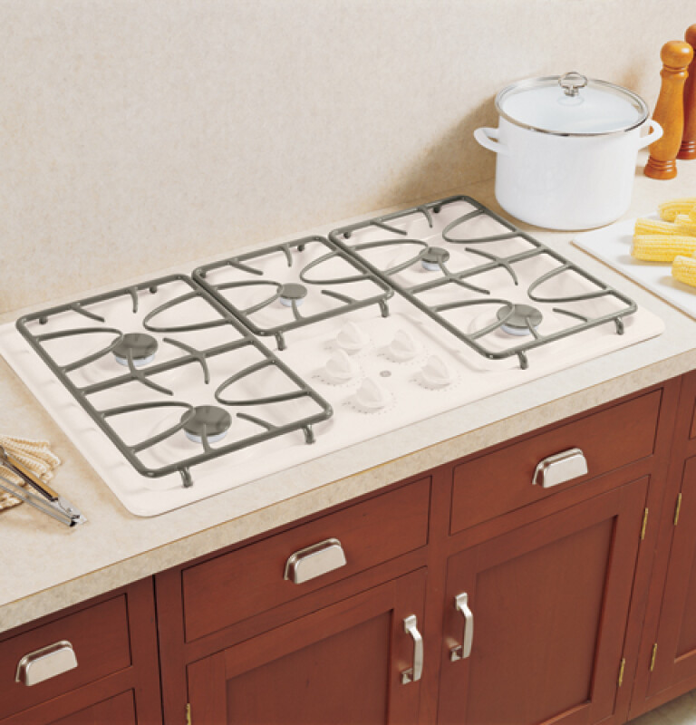 36" Built-In Gas Cooktop JGP630CEKCC