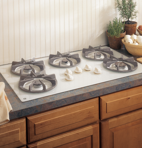 36" Built-In Gas Cooktop JGP636CEDCC