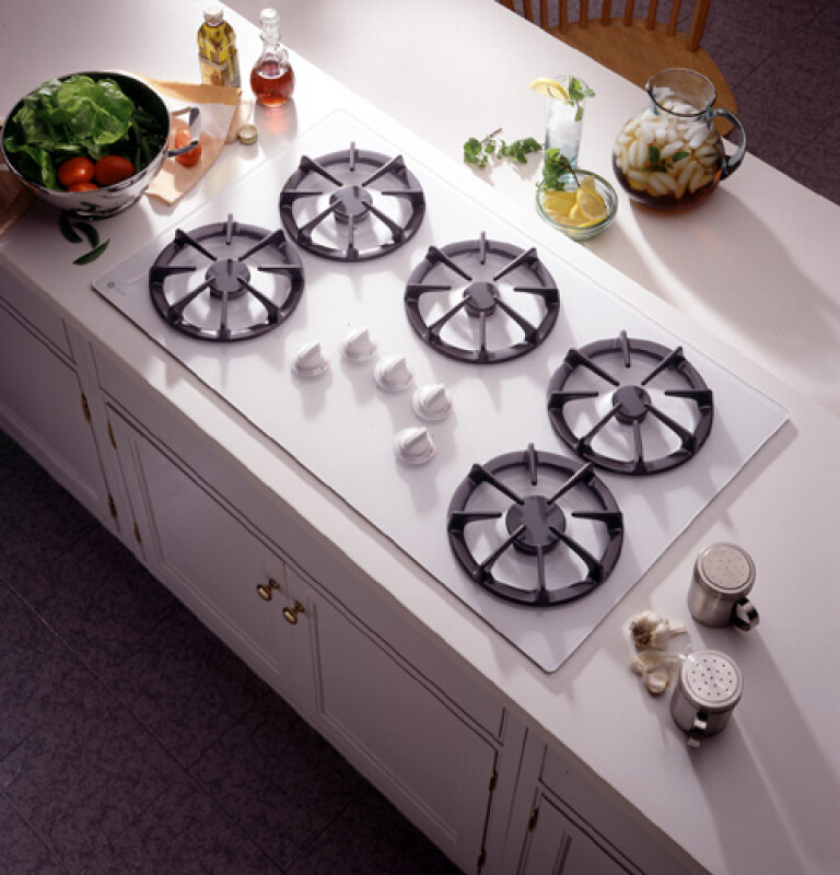 36" Built-In Gas Cooktop JGP636WEDWW