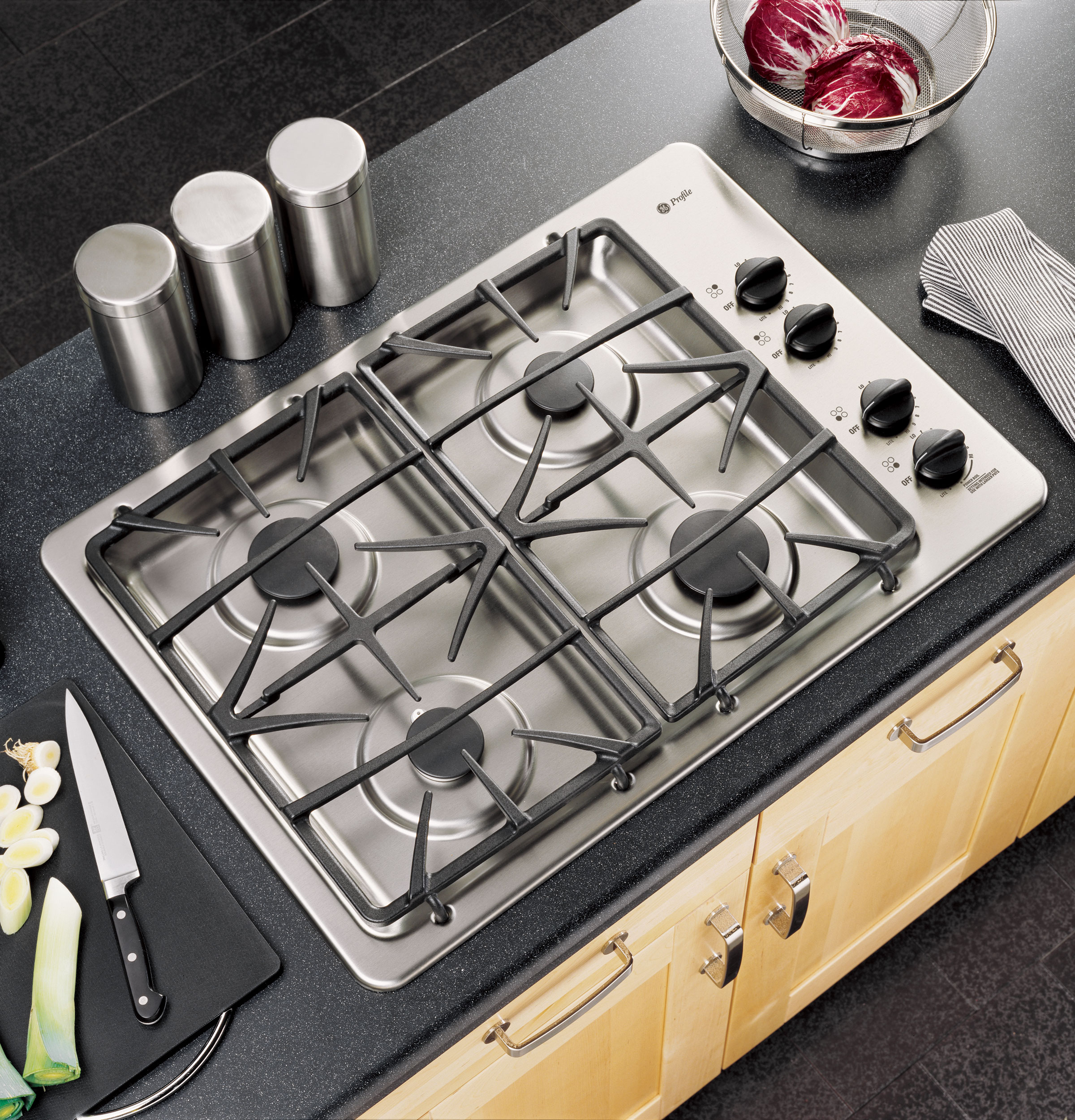 30" Built-In Gas Cooktop JGP933SEKSS