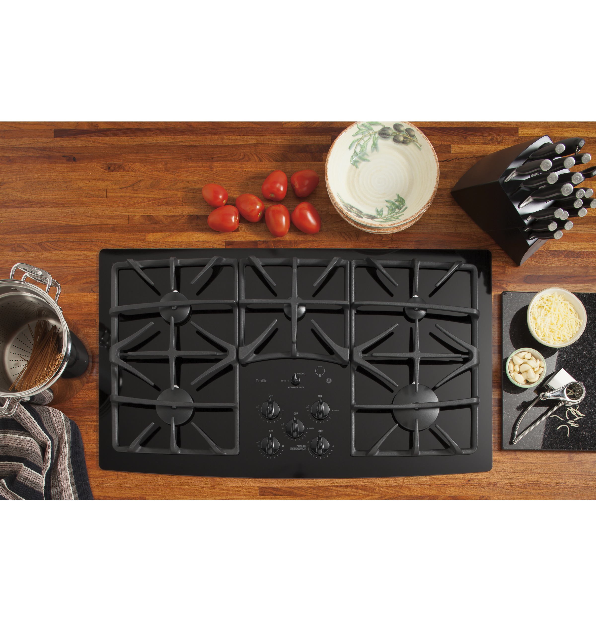 Series 36" Built-In Gas Cooktop JGP970BEKBB